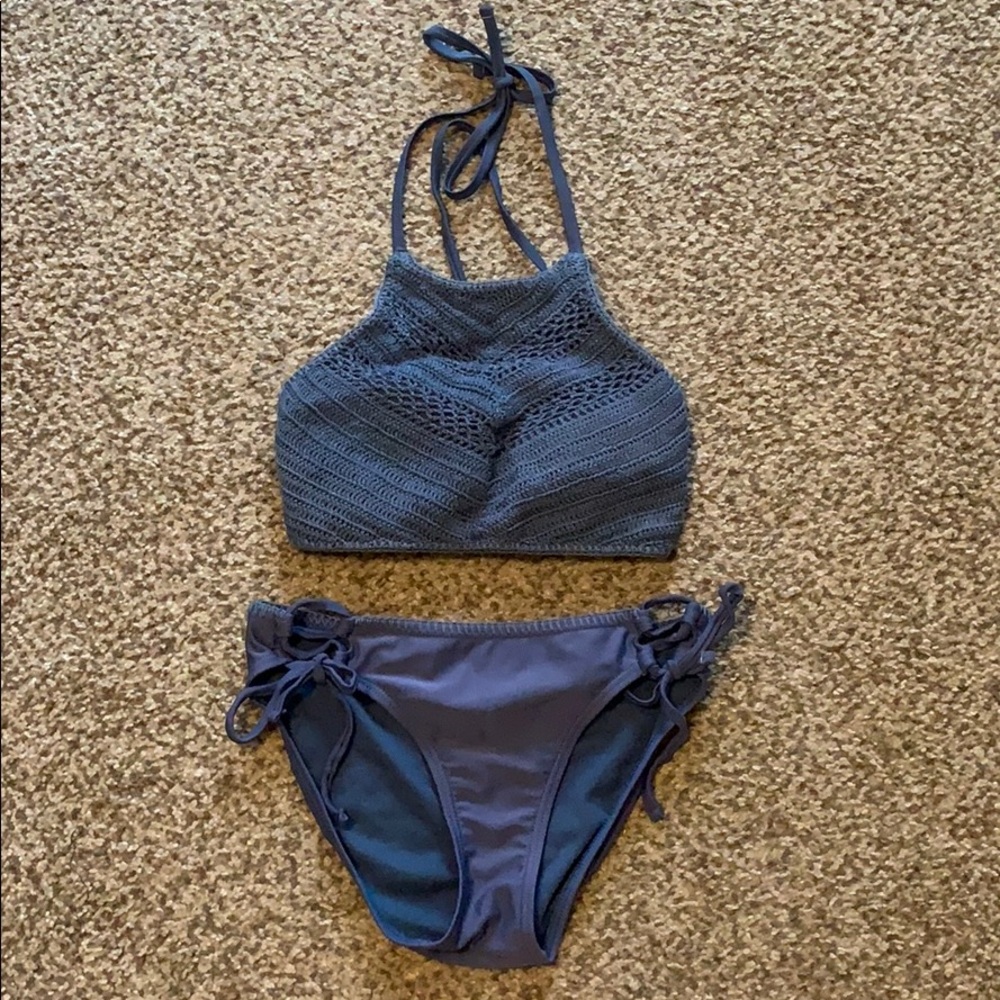 Bathing suit